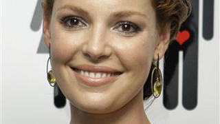 Heigl Confirms Adoption; Aniston Calls "Lonely Girl" Label B.S.